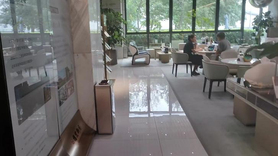 北京二手房业主,连夜变脸