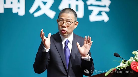 详细阅读:钟睒睒发文:我有必要借与宗老生前几件值得追忆的往事,做一个澄清 钟睒睒发文:我有必要借与宗老生前几件值得追忆的往事,做一个澄清