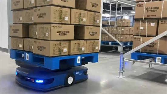 1万平实现每天10万箱进出，看公牛的高效仓储之道