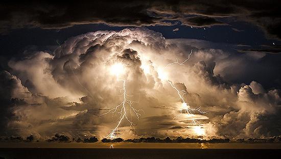 图片来源 :视觉中国