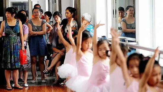 图片来源:视觉中国