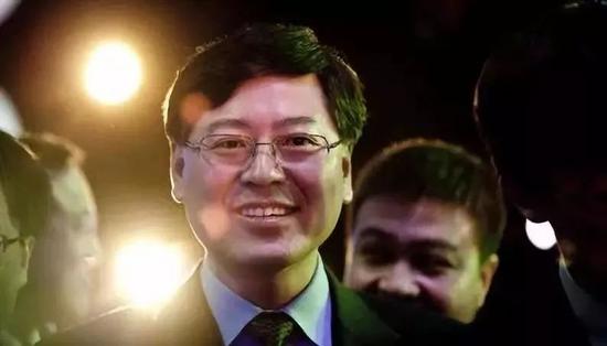 「ub8平台客户端」选择1条羽毛,它会揭示你真正的渴望和需求