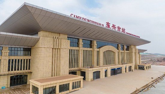 今日两条铁路开通， 南昌成为3条时速350公里高铁交汇枢纽