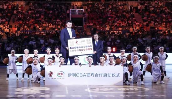「澳门mgmgrand贵宾厅」基金经理离职率同比上升54% 市场环境成影响变动主因