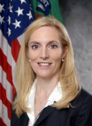 莱尔·布雷纳德(Lael Brainard)