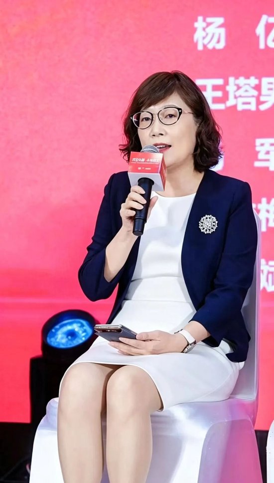 恒丰银行零售金融部副总经理贾燕南：银行选择合作伙伴的三个转变，网点扩面重在量与质的平衡