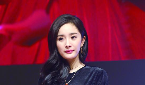 嘉行传媒曾估值达50亿 如今杨幂半年身家缩水