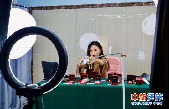 新澳门娱乐老品牌最值得信任-白岩松:差距太大,甚至不觉有遗憾!19东亚杯,注定最差一届?