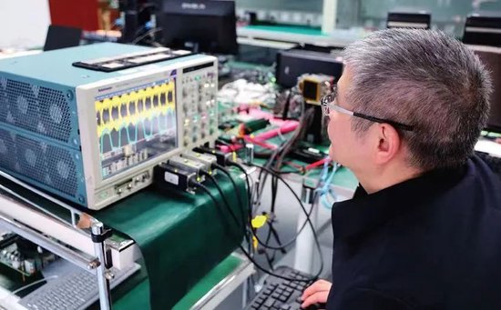 队友着急套现，永康夫妻痛失10亿