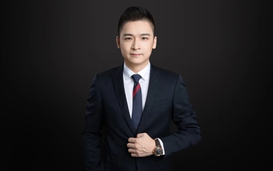 “我们投一个项目,一般1个月就会完成投资,但孵化之路得走5年或更久。”