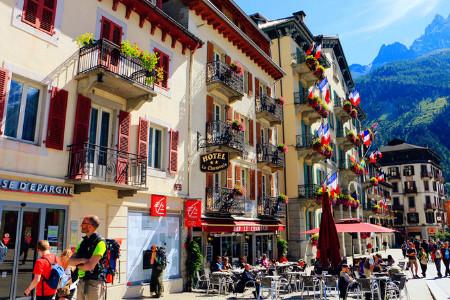 法国霞慕尼（Chamonix）小镇美景