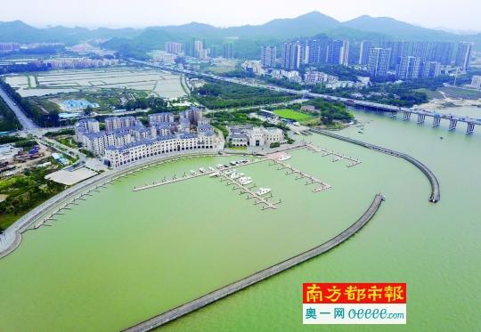 2018年广州户籍人口_2017年广州常住人口增加45万户籍人口增加27万附图表