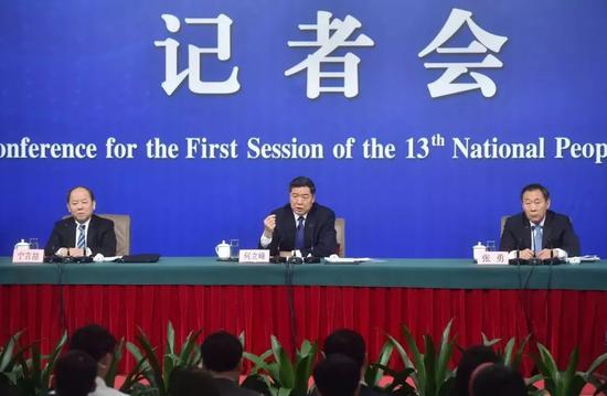 2017各地人均gdp_2017年山东人均GDP的排名,东营市竟是一匹黑马？(2)