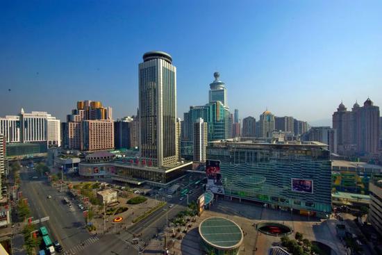 马化腾在深圳的春天