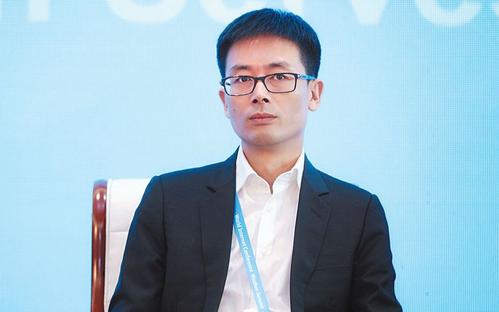 京东财务老总_京东老总刘强东图片(2)