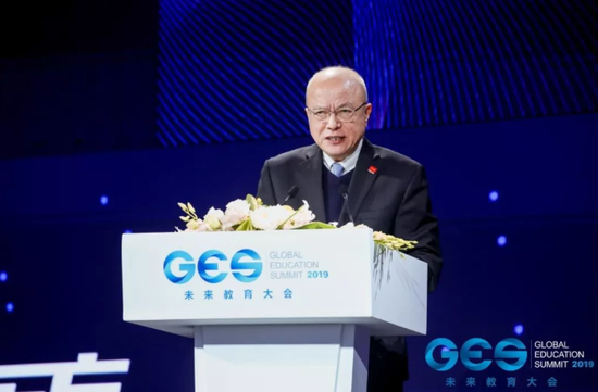 ag平台二八杠游戏官网 - 董明珠与魏银仓反目 的哥都不去银隆产业园