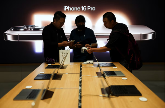 Apple Intelligence尚未见效:苹果仍在为营收增长而挣扎 第1张 Apple Intelligence尚未见效:苹果仍在为营收增长而挣扎 第1张