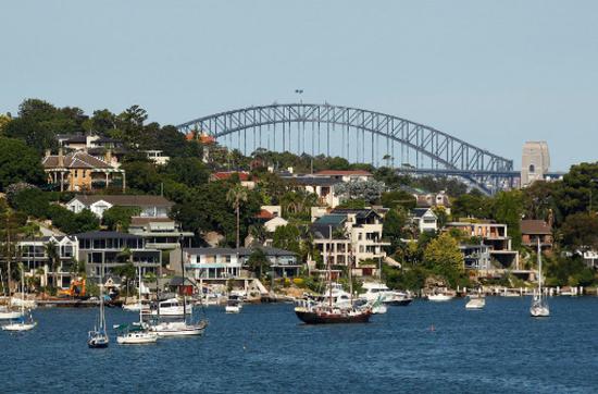 临海市郊Woolwich可赏港口和悉尼海港大桥风光