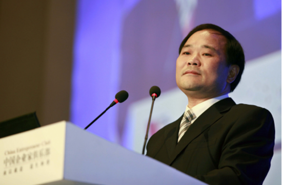 李书福被坑惨了：14亿“输血”极星浮亏50%，吉利全球化梦碎？ | 次世代车研所