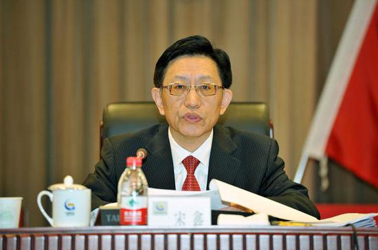 全国政协委员,中国黄金协会会长,中国黄金集团有限公司董事长、党委书记宋鑫