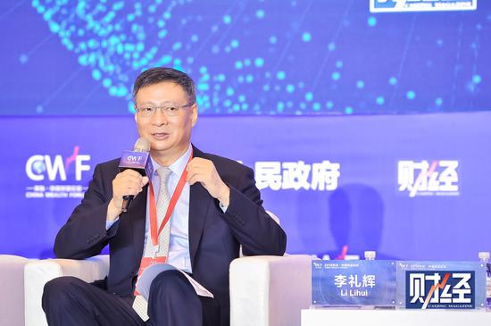 中国银行原行长、中国互联网金融协会区块链工作组组长李礼辉