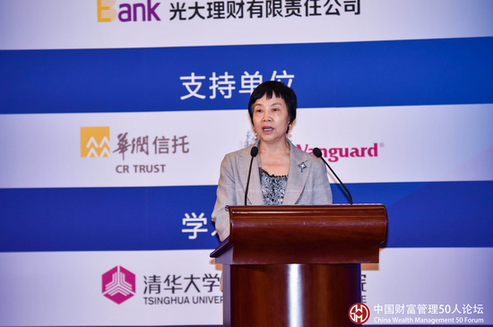 澳门上葡京游戏下载在线·洒金桥小学东边摊贩占道严重 莲湖城管:集中整治 加强巡查