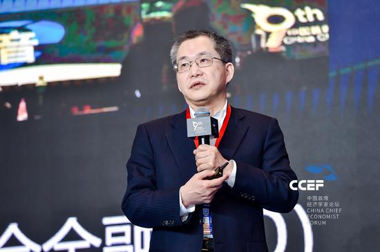 和联老总_老总和秘书在办公室里(2)