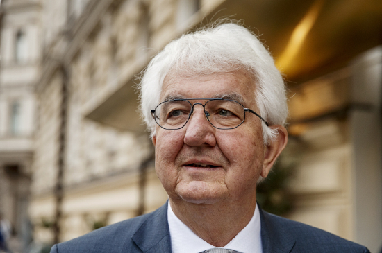 Robert Holzmann