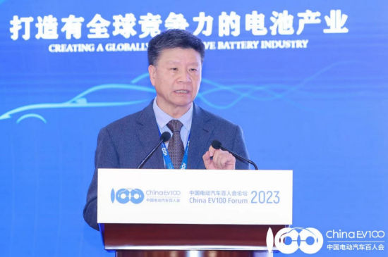 中国科学院院士孙世刚：力争主导新一代新能源车动力电源的发展
