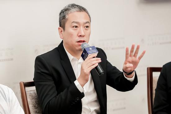 中泰信托董事长吴庆斌