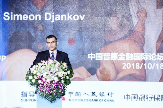 世界银行首席经济学家办公室局长Simeon Djankov教授