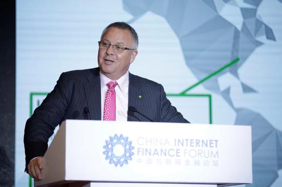 图为德勤中国金融服务行业领导合伙人Tim Pagett