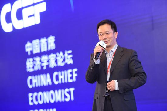 中国首席经济学家论坛理事会秘书长钱学宁