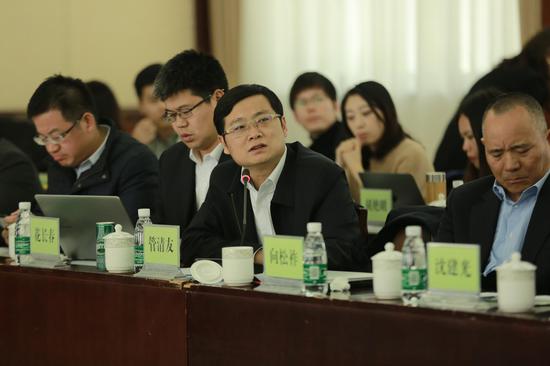 如是金融研究院院长管清友