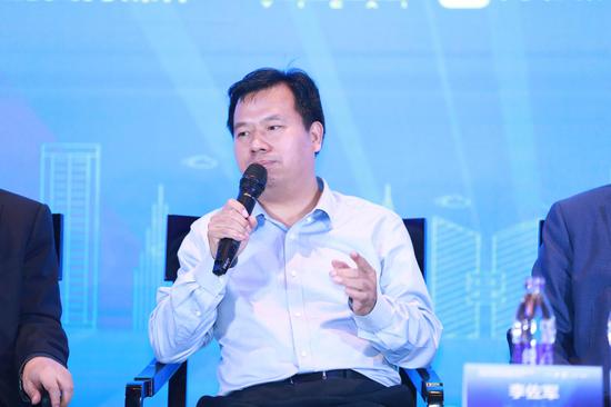 国务院发展研究中心资源与环境政策研究所副所长李佐军
