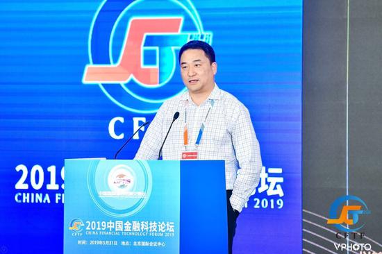 壹点通视界 1b51-hxvzhte8351402.jpg