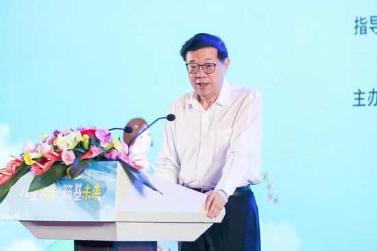 全国政协人口资源环境委员会主任、中国发展研究<a href='http://www.fishea.cn/mall/'  target='_blank'>基金</a>会理事长李伟