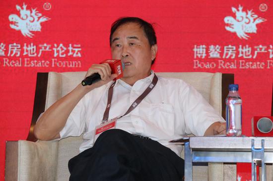 中国社会科学院研究生院城乡建设经济系主任陈淮