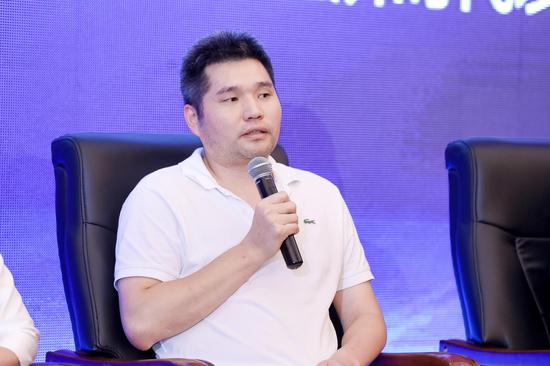 做安卓手机不赚钱_王胜地出席第14届欧美同学会北京论坛