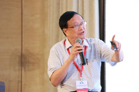 中国科学院院士曹春晓