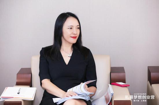 女老总方总_女老总办公室图片(2)