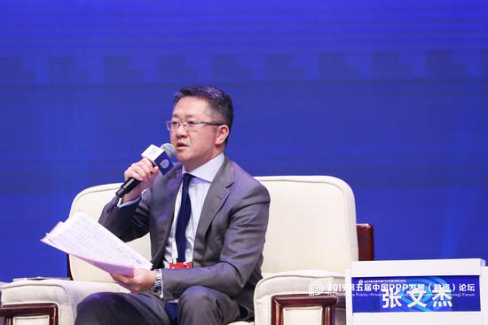 www.6h11.com - 50块买个旧保险柜,打开暗格一看:金条、存折……倒吸一口凉气!