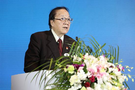 12代皇冠_看完武汉这50个瞬间,今夜不说再见