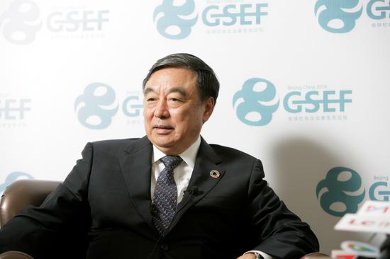 百盛娱乐电话开户|武僧一龙vs杀玉狼马上开打!杀玉狼正在热身,打算重拳ko一龙