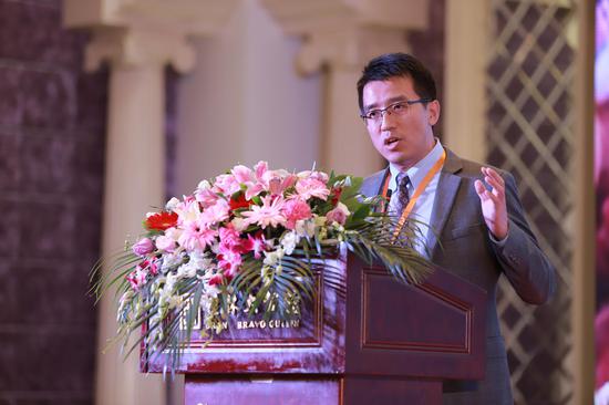 白菜网2019_培养宝宝独立性 这三点很重要