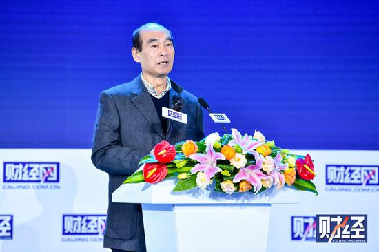 澳门博彩真人平台网站-电场疗法挽救脑胶质瘤患者--著名瑞士自行车赛冠军罗伯特