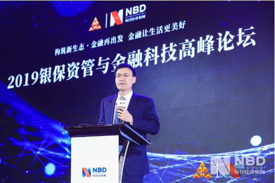 谁有真bbin官网-国内实力演员的他身为“国民初恋”为何现背负骂名?