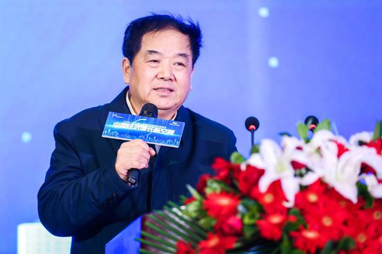 休闲游戏平台 昔日私募冠军罗伟广持股被强平 金刚玻璃一度跌停