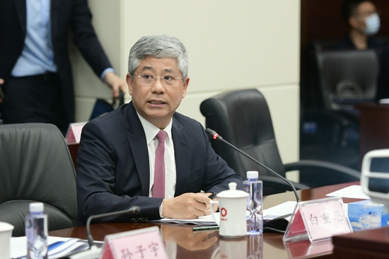清华大学经济管理学院院长白重恩