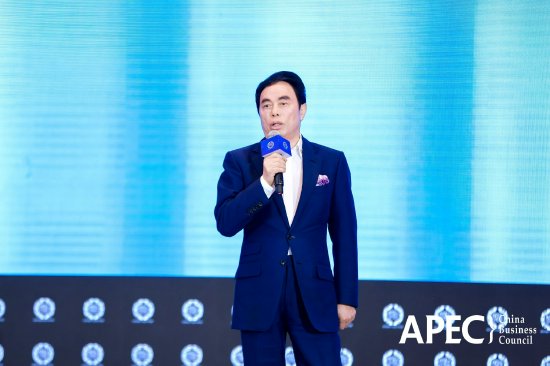 波司登总裁高德康：传统产业只有主动拥抱数字化 才能建立未来领先发展的新优势